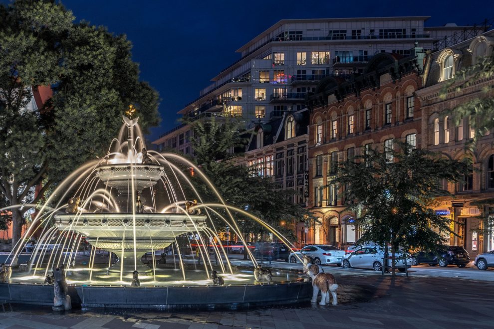 Toronto Dog Fountain